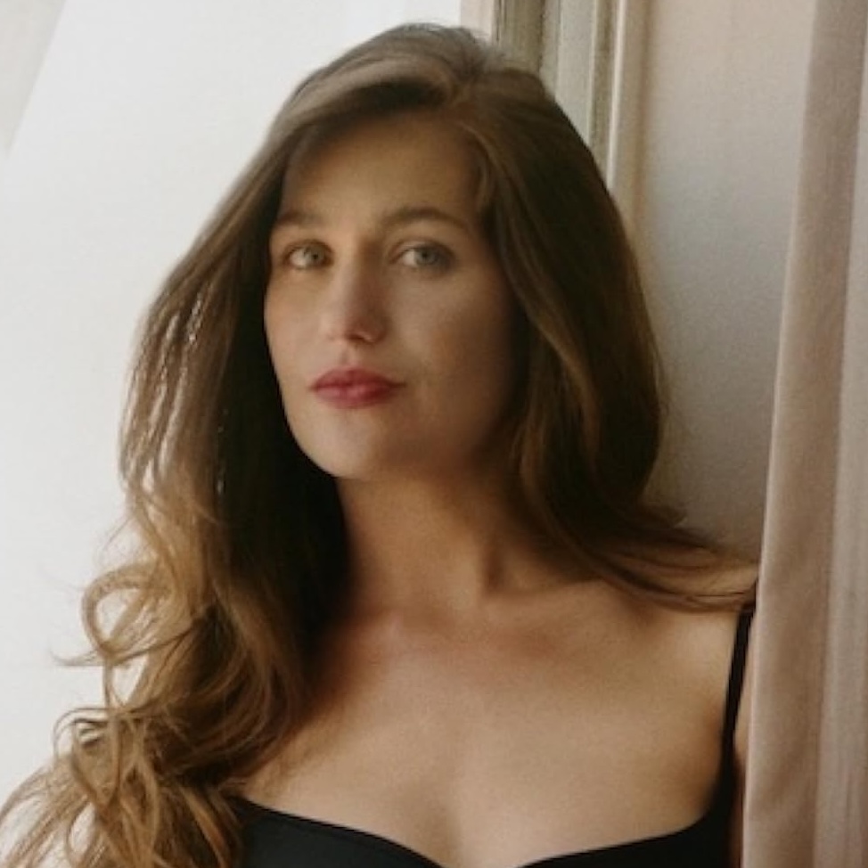 Lola Kirke